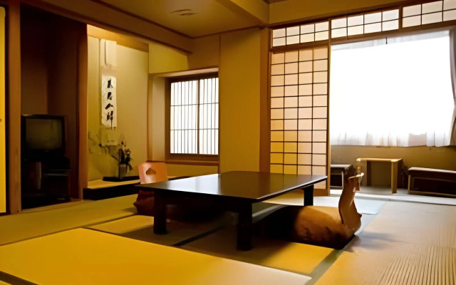 Izumiya Ryokan