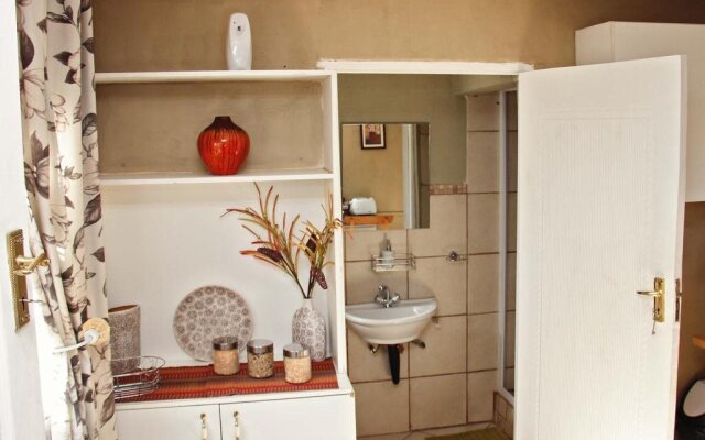 Annex Guest Rooms