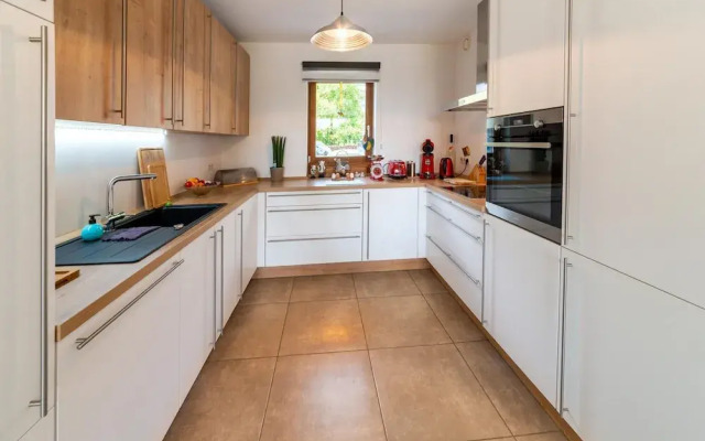 Magnificent Holiday Home for 6 Adults in Xhoffraix