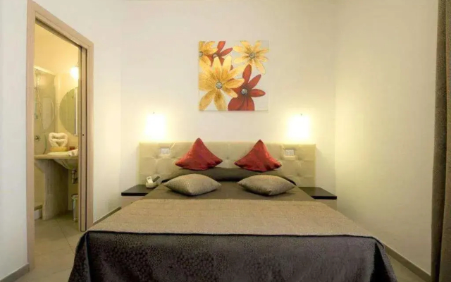 Ara Pacis Inn
