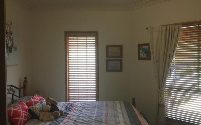 Fullcircle Farm Bed & Breakfast