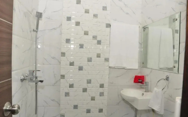 Oyo 1662 Hotel Behl Regency