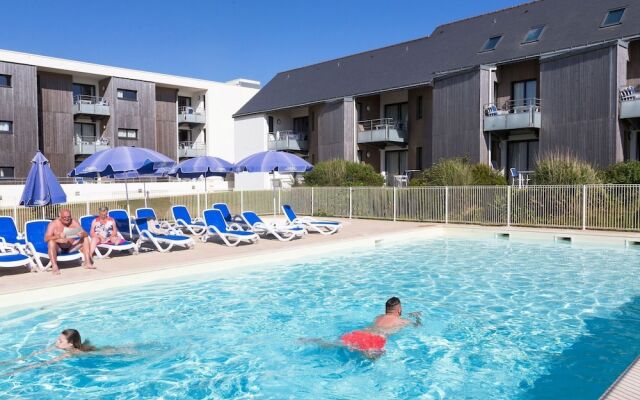 Nicely maintained apartment 100 meters from the beach of Guidel