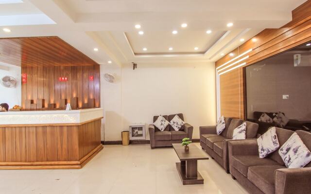 OYO 9941 Hotel P S Grand