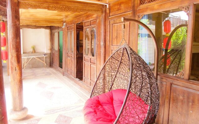 Lijiang Kelsang Hostel