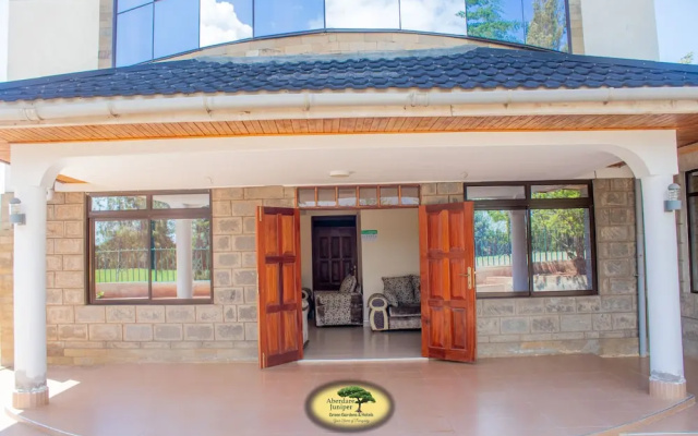 Juniper Green Gardens Resort