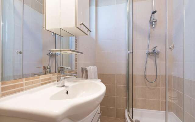 Apartments Josip
