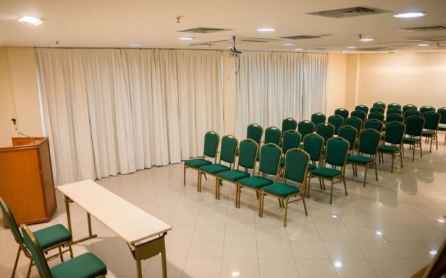 Gloria Garden Suites By MN Hotéis