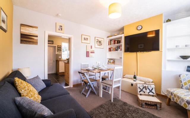 Seaside Snug – 2 bedroom home