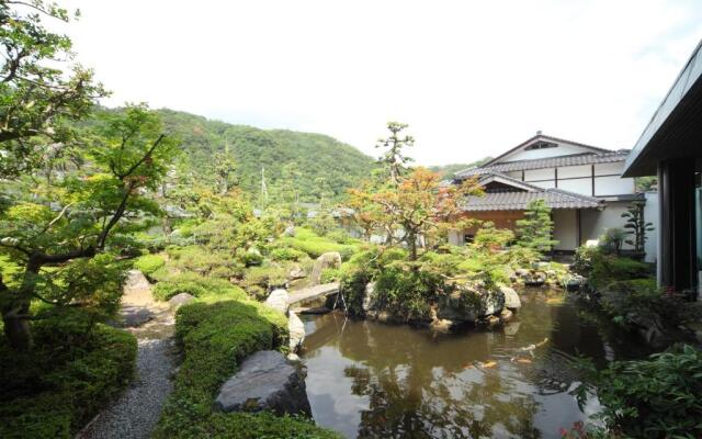 Misasa Onsen MISASAKAN