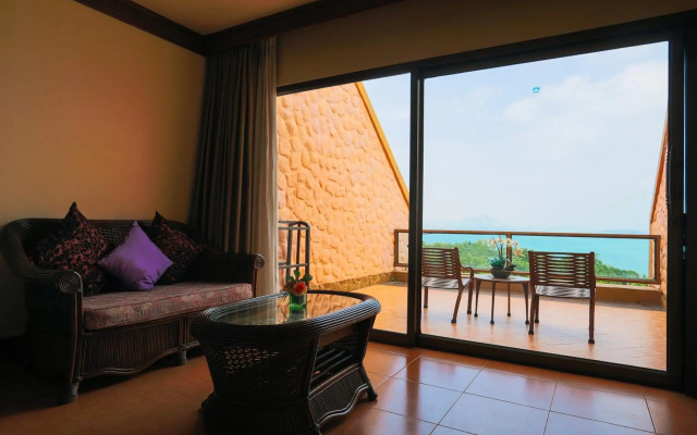 Samui Bayview Resort & Spa