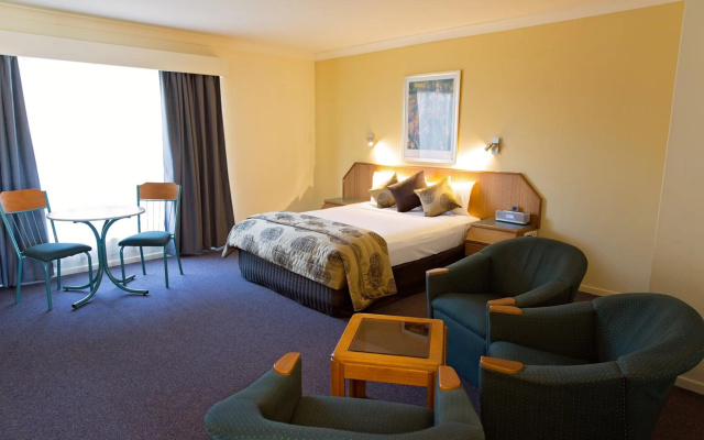 White Lace Motor Inn – Guest Rooms – Mackay