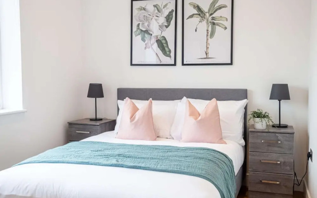 Two-bedroom Near Cliveden House by Belvilla