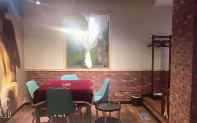 Yueming Siji 3D Cinema Hotel