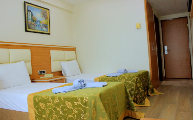 Hotel Büyük Paris