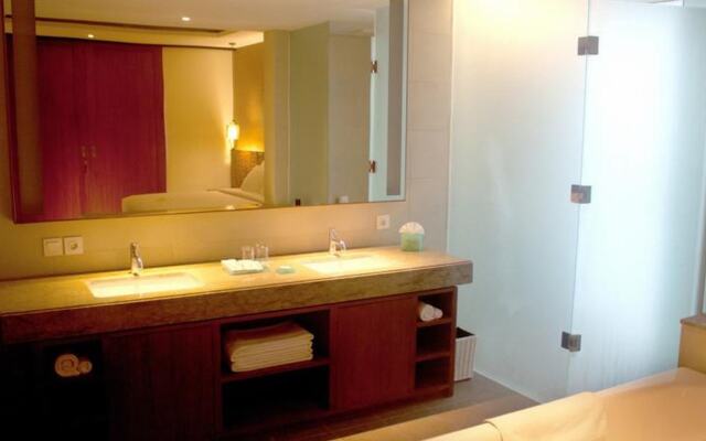 Sun Island Hotel & Spa Legian