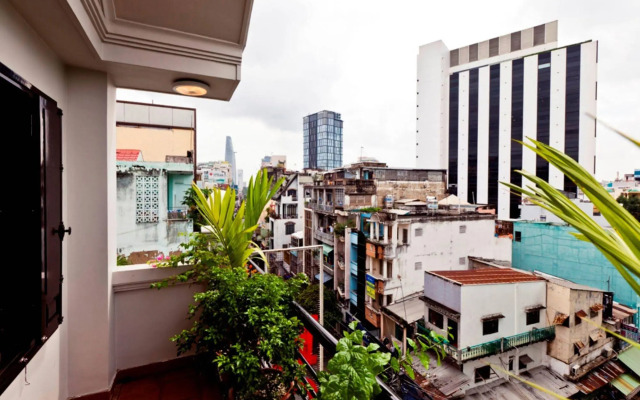 Cinnamon Hotel