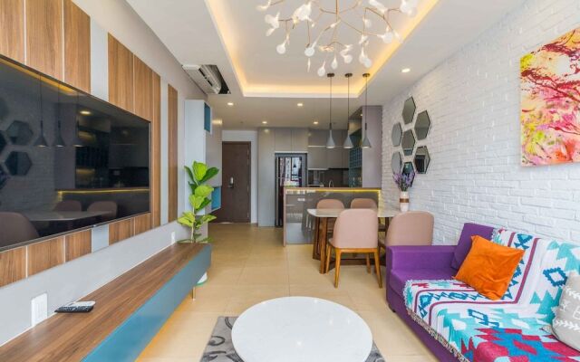 MK Rivergate Apartment