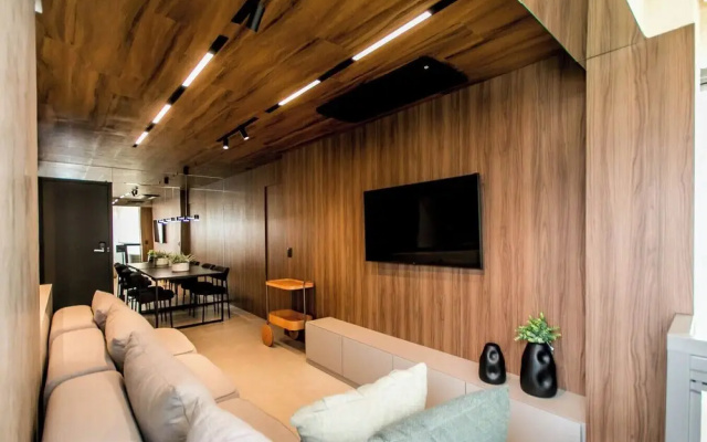 Apartamento Climatizado com Garagem em Alphaville