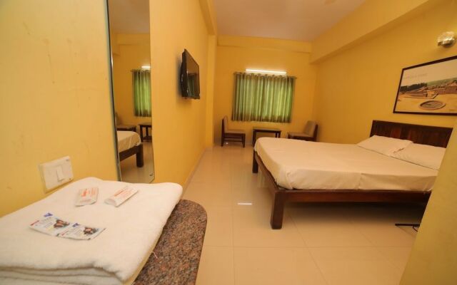 Hotel Kamat Plus
