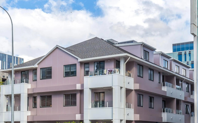 Peaceful apartment at Victoria Park
