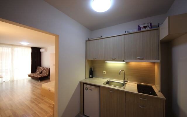 Menada Tarsis Apartments