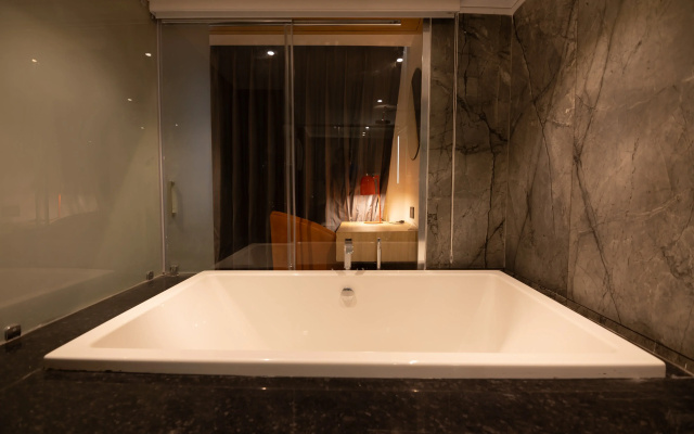 Holiday Inn Express & Suites Jaipur Gopalpura by IHG