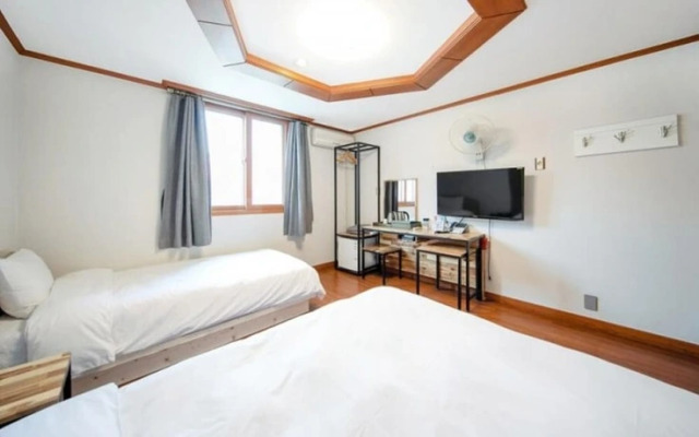 Gangneung Beauty Hotel Pension