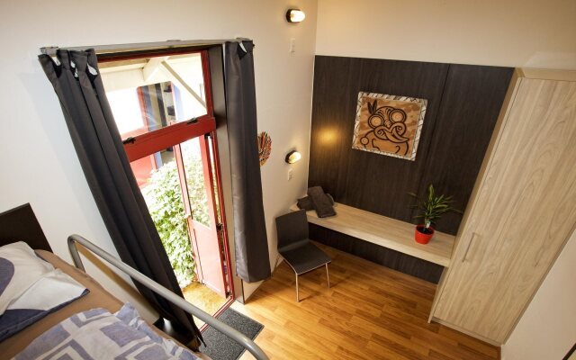 Stables Lodge Backpackers