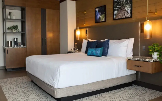 Snoqualmie Casino & Hotel