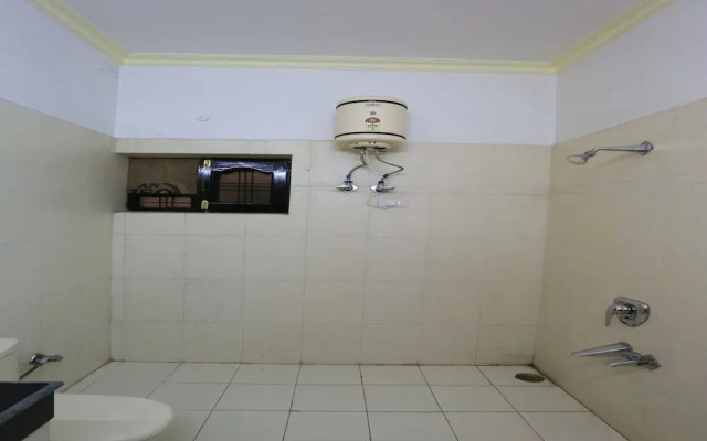 OYO 8681 Hotel Happy Homes