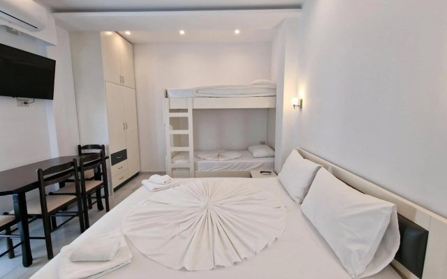 Apartments Mario - Apartment in Ksamil - Photo 5