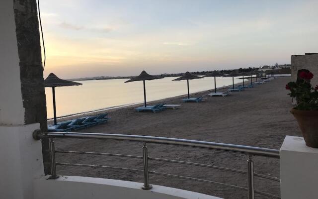 Cecelia Resort