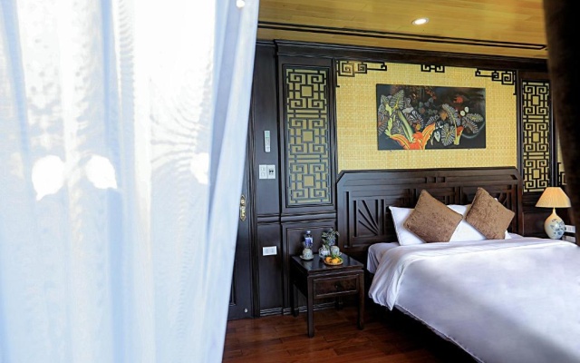 Cozy Boutique Cruise – Guest Rooms – Haiphong
