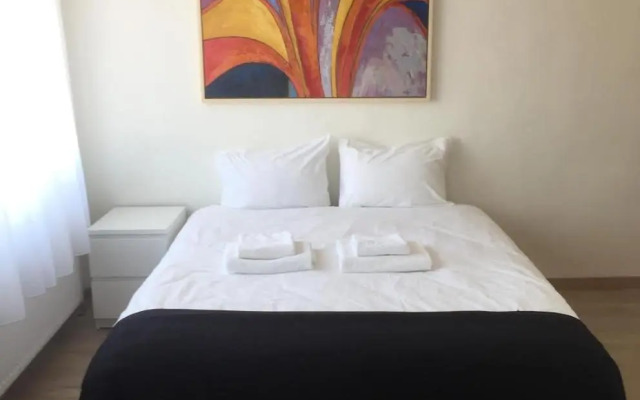 Albert gare du Midi , 29