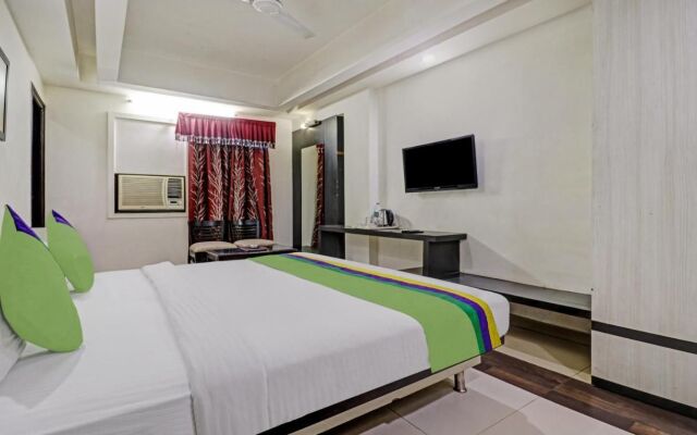 Treebo Mohit Regency