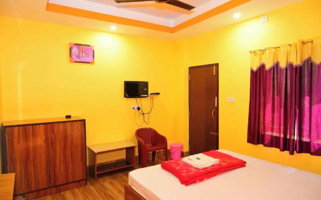 DhamStay Hotel Sahoo Palace Near Beach