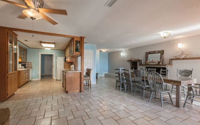 Sandy's Beach House by ZIA VR