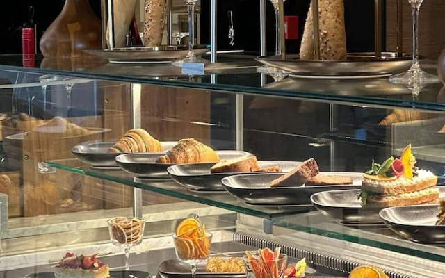 Radisson Blu Hotel, Riyadh Al Sahafa