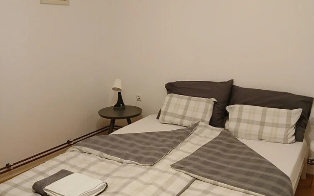 Apartma VMMN