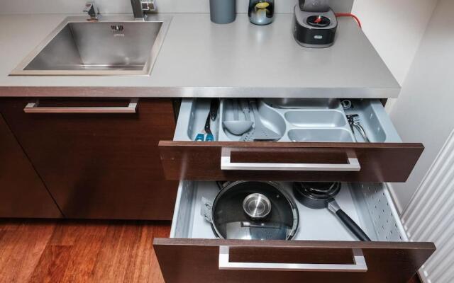 #stayhere - Spacious Luxury Town Hall 3BDR Apartment