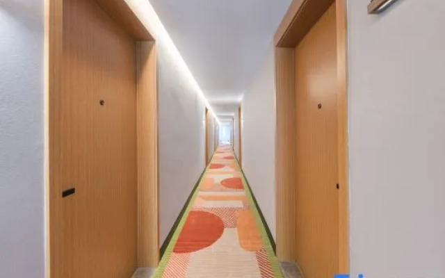 Yard Courtyard (Shanghai Hongqiao Road)
