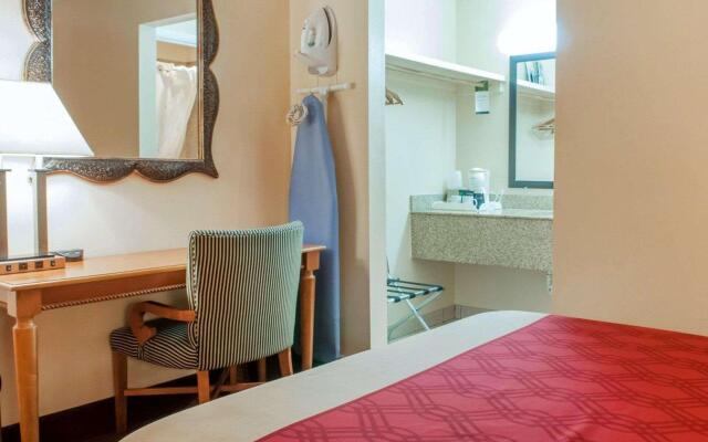 Econo Lodge Hobbs