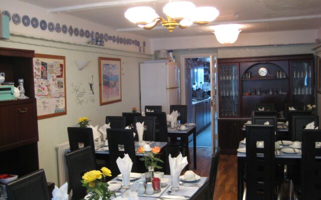 Riversvale Hotel