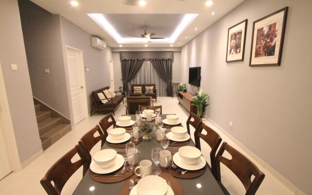 Ian's Genesis Townhouse