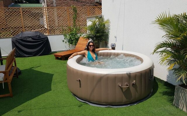 Oasis Cali Hostel