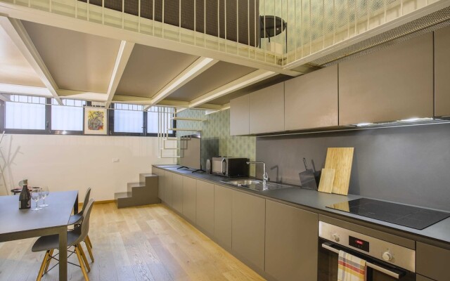 Modern Loft in Porta Venezia