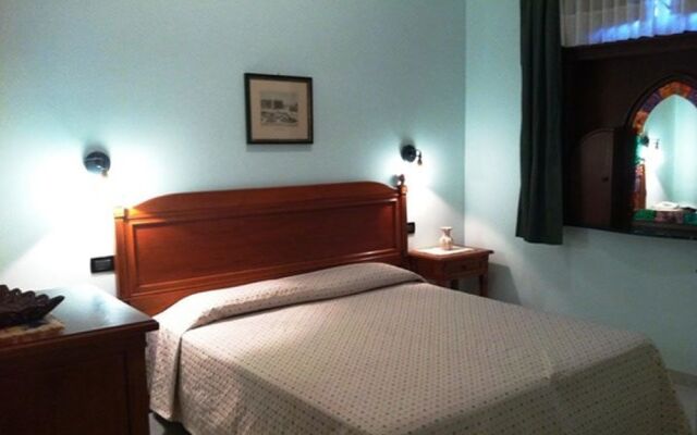 Sicilya Comfort Room And Suite