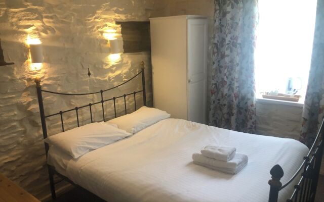 Trehellas House Hotel and Courthouse Restaurant