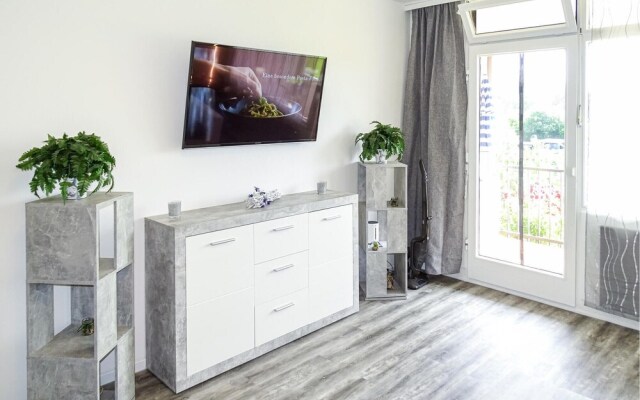 Beautiful Apartment in Süssau With Wifi